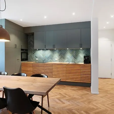 Apartment Luxurious 143 Sqm In *